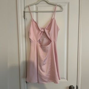Cute Showpo dress in light pink with midriff cutout